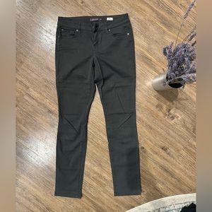 Like new deep gray skinny straight jeans